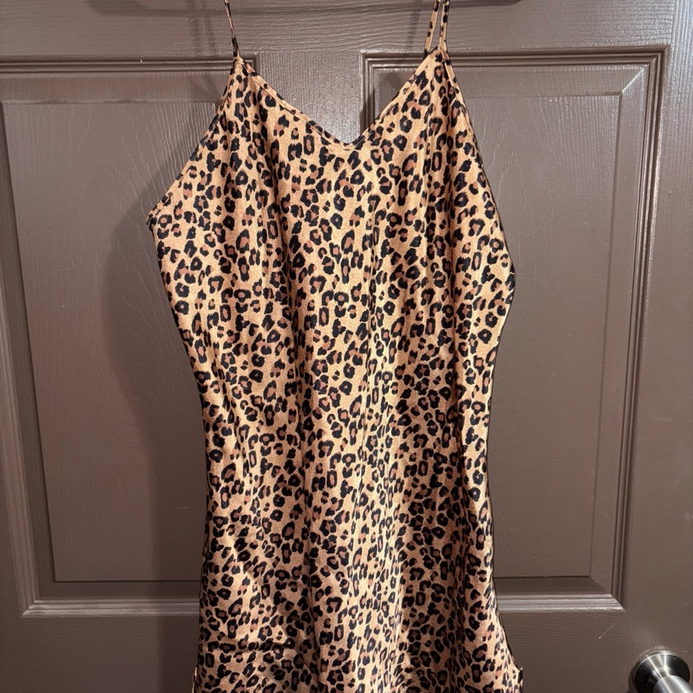 Leopard Print nightgown